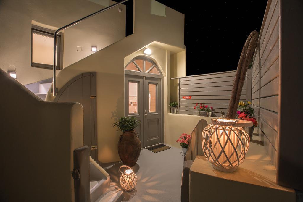 Love Nest With Hot Tub, Hammam & Outdoor Cinema Akrotírion Екстериор снимка
